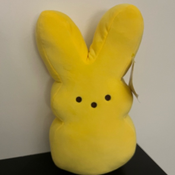 “Peeps” Yellow Plush Bunny - NWT - Picture 1 of 3